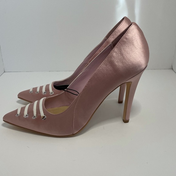 ✨Forever 21 Pink 💕Satin Stiletto 👠size 7.5 - Picture 3 of 7